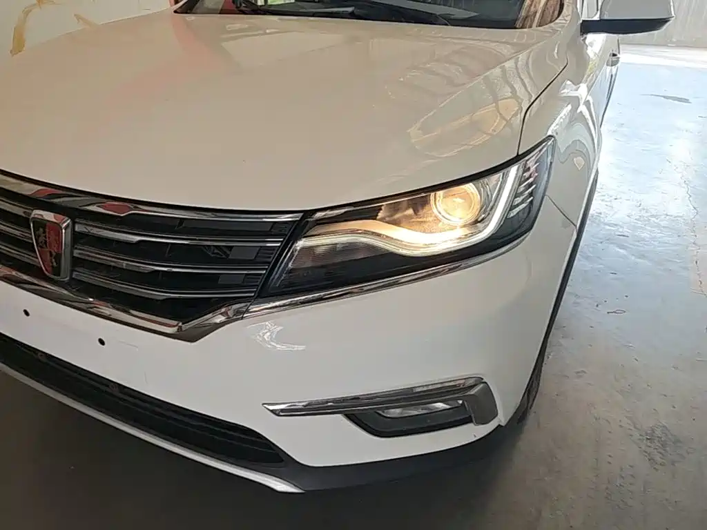 Roewe RX5 — миниатюра 24