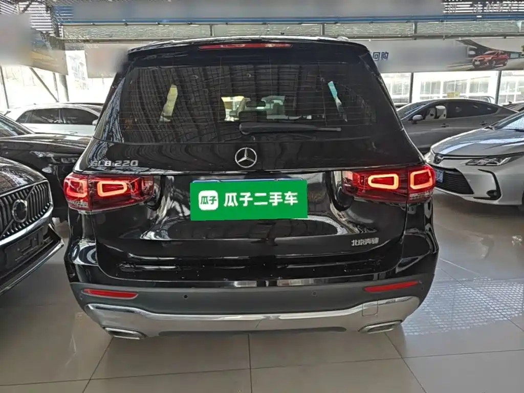 Mercedes-Benz GLB — миниатюра 6