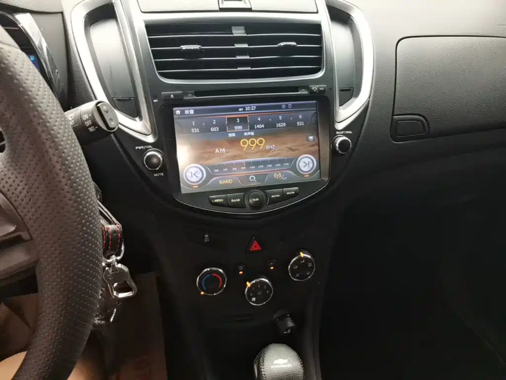 Chevrolet Trax — миниатюра 13