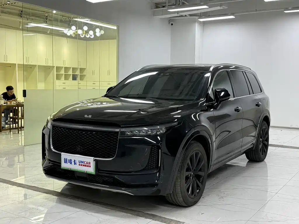 Li Auto ONE — фотографии объявления, Фото 2