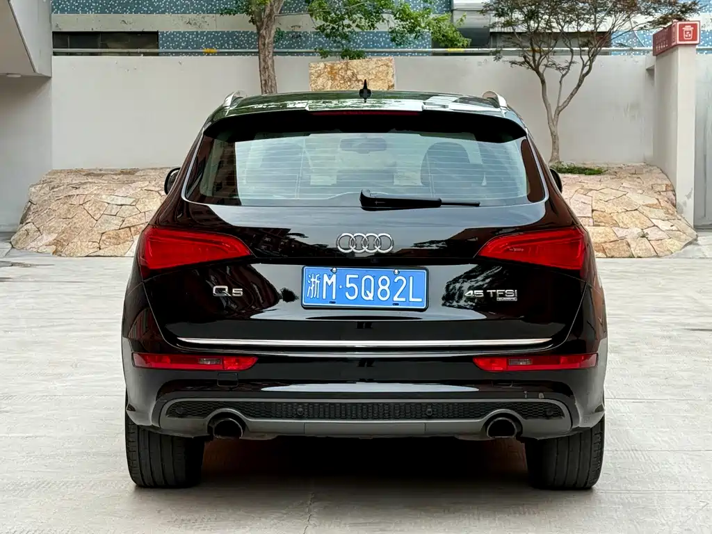 Audi Q5 2013 45 TFSI quattro Sport