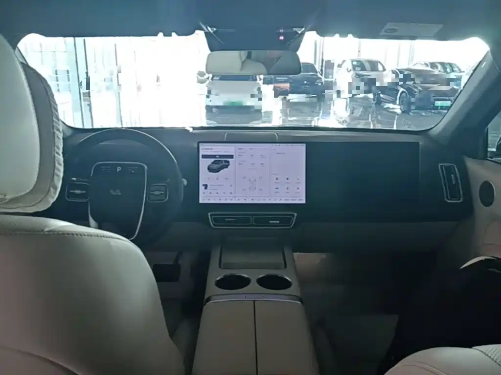 Li Auto Li L6 — миниатюра 10