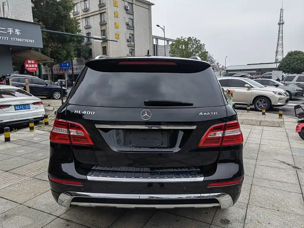 Mercedes-Benz M-Class — миниатюра 7