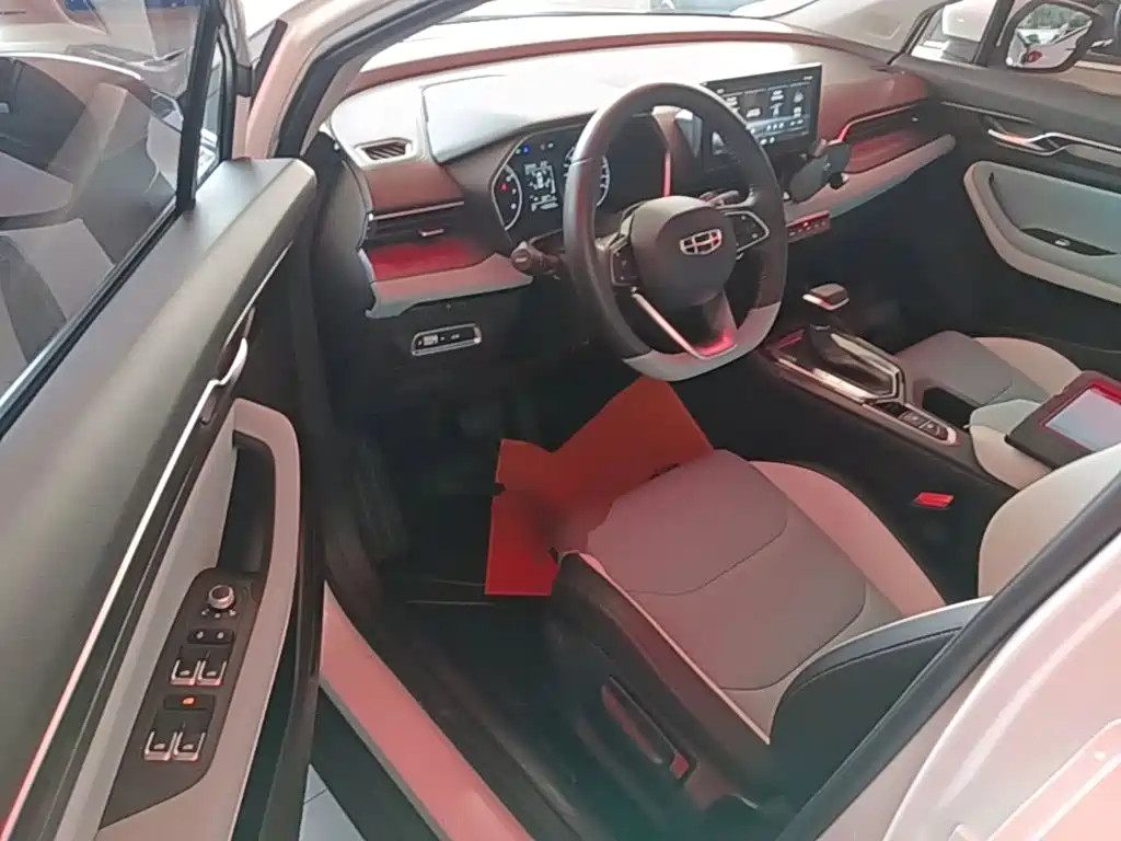 Geely Emgrand S — миниатюра 16