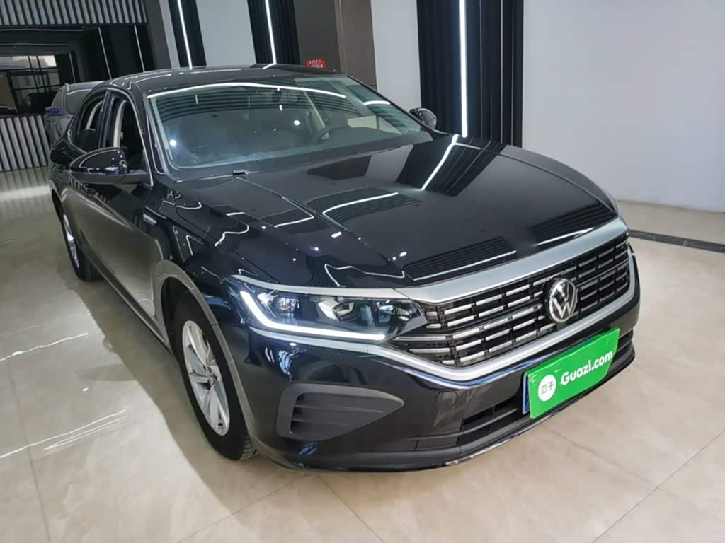 Nissan Sylphy 1.4 л 2024 г. Чёрный, пробег 23100 км