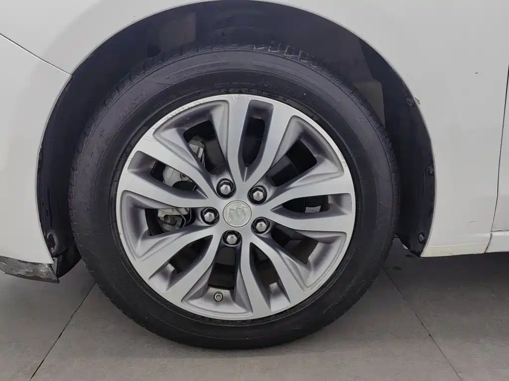Buick Excelle — миниатюра 17
