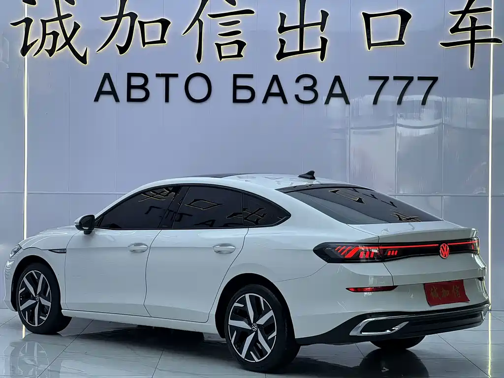 Volkswagen Lamando — миниатюра 6