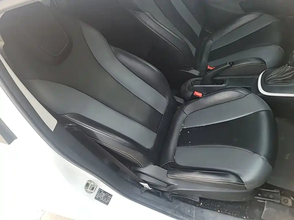 Roewe Clever — миниатюра 25