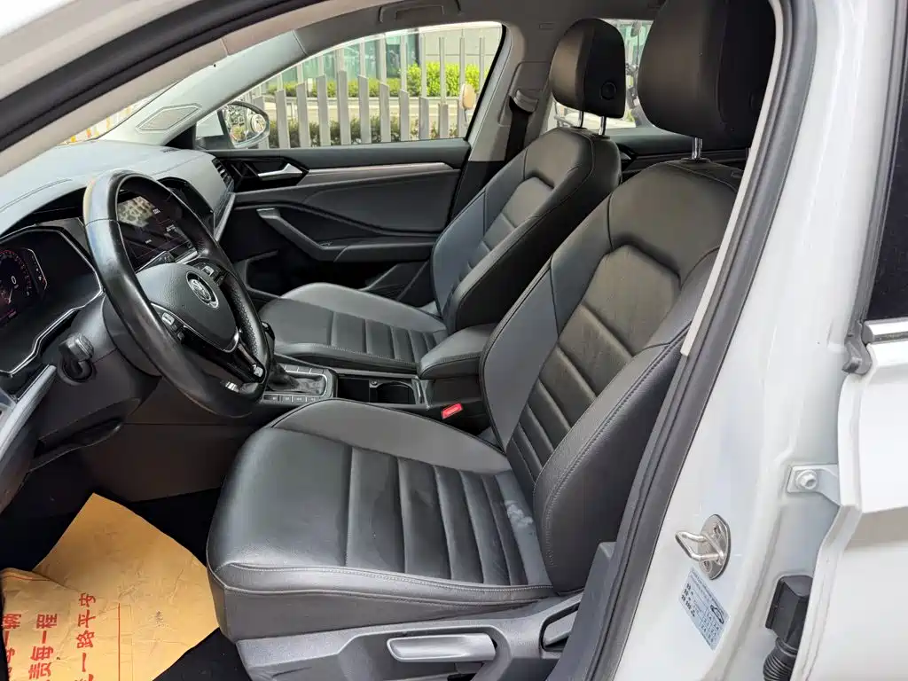 Volkswagen Sagitar — миниатюра 8