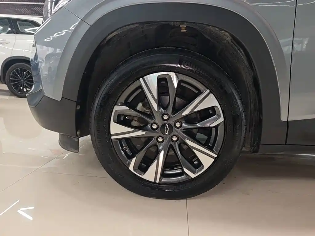 Chevrolet Trax — миниатюра 23