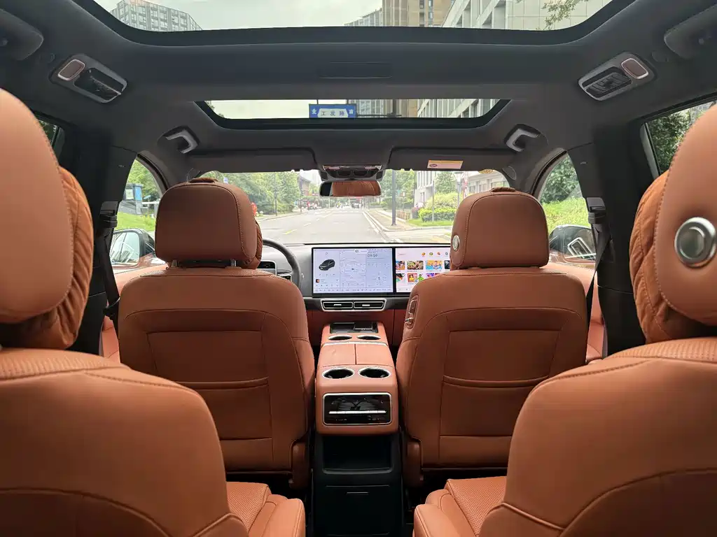 Li Auto Li L8 — миниатюра 12