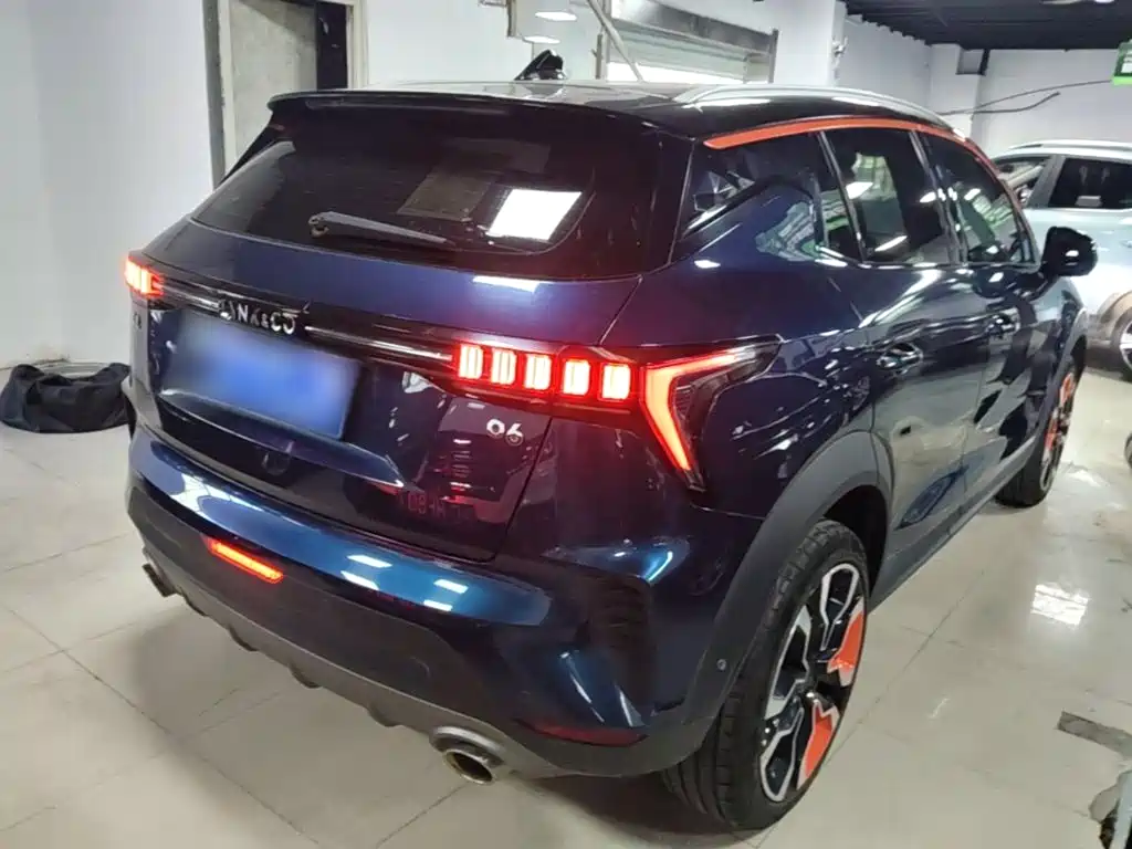 Lynk & Co 06 — миниатюра 7