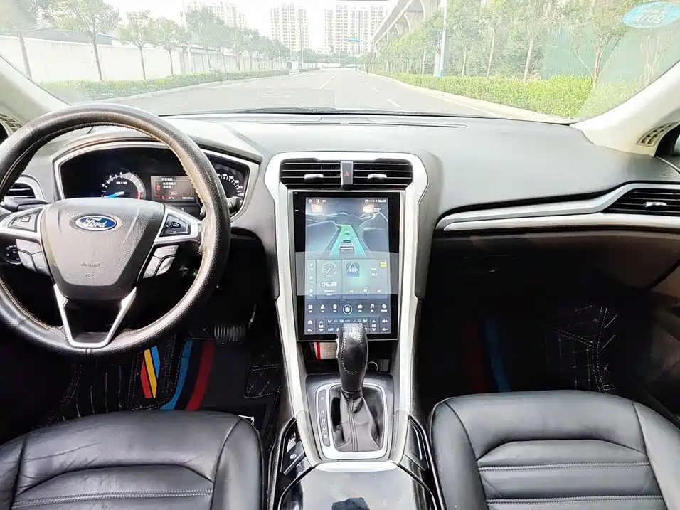 Ford Mondeo — миниатюра 5