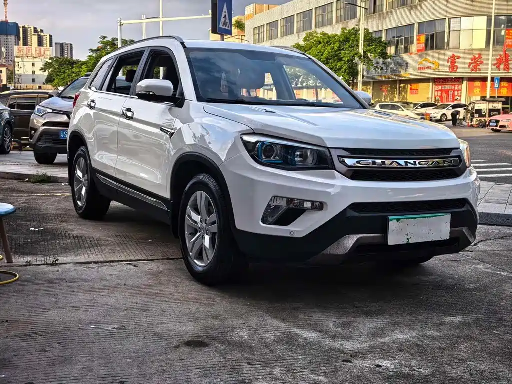 Changan CS75 — миниатюра 3