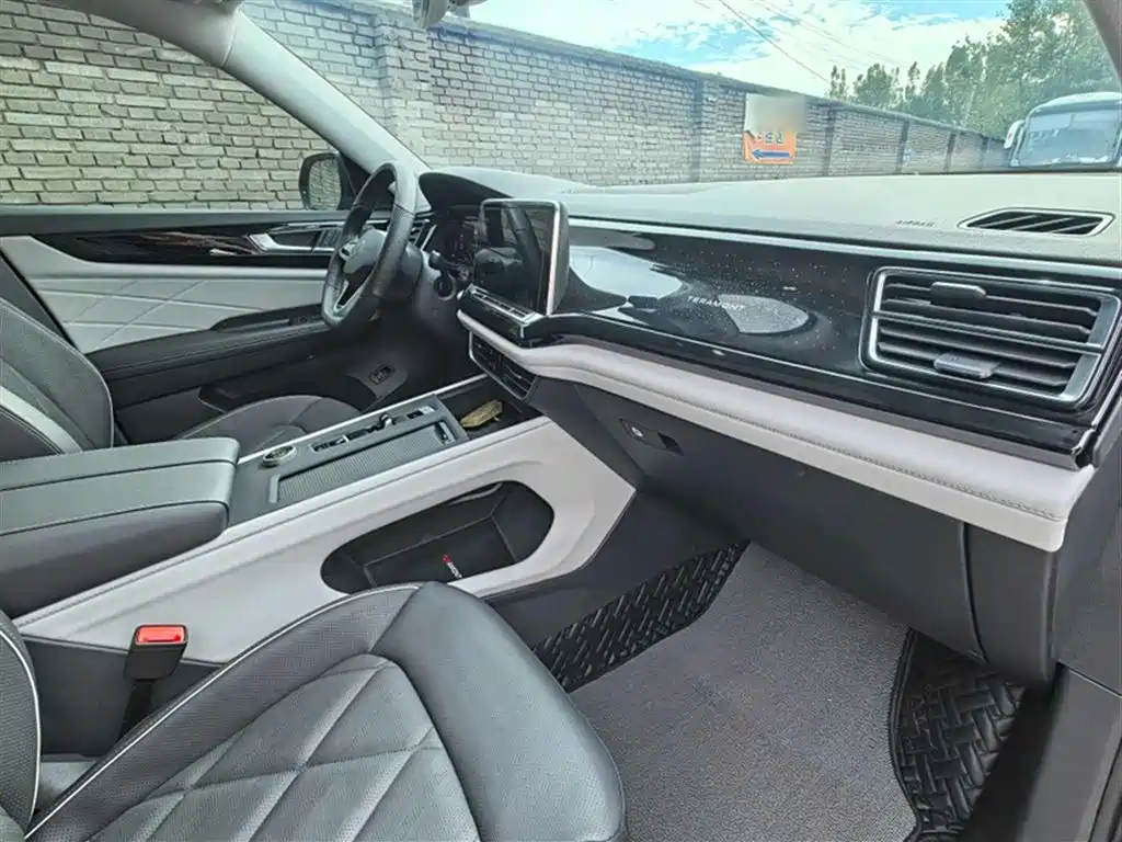 VOLKSWAGEN TOURANG