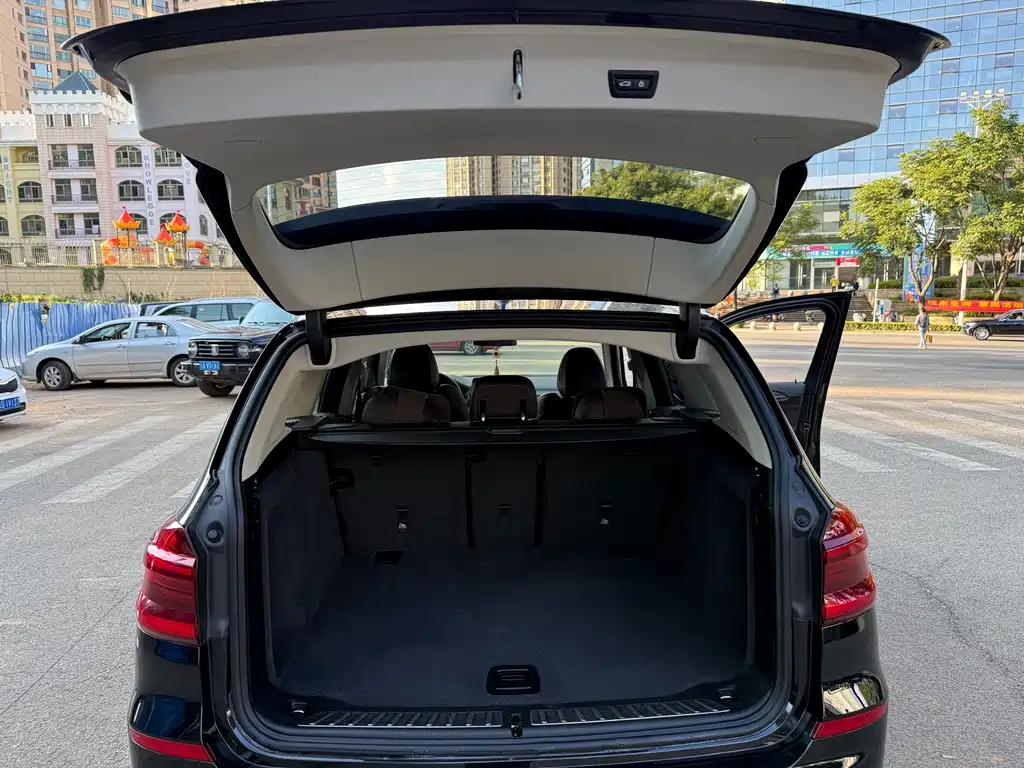 BMW X3 — миниатюра 18