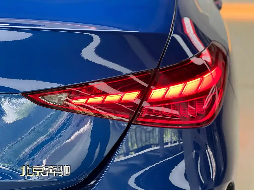 Mercedes-Benz C-Class — миниатюра 17