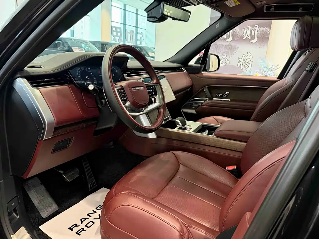 Land Rover Range Rover — миниатюра 6