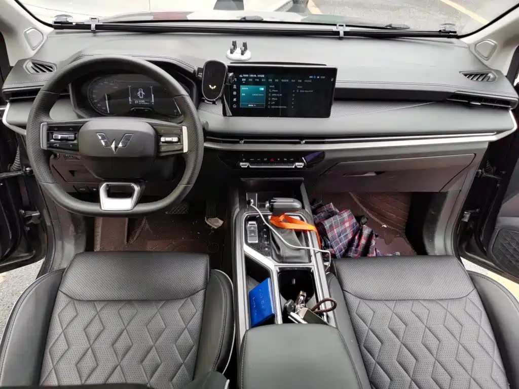 Wuling Jiachen — миниатюра 5