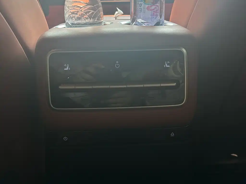 Li Auto Li L9 — миниатюра 16