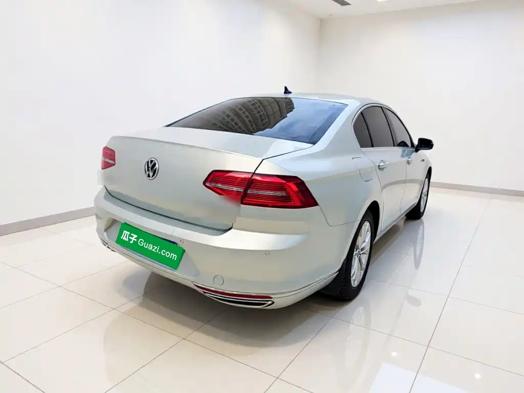Volkswagen Magotan — миниатюра 6
