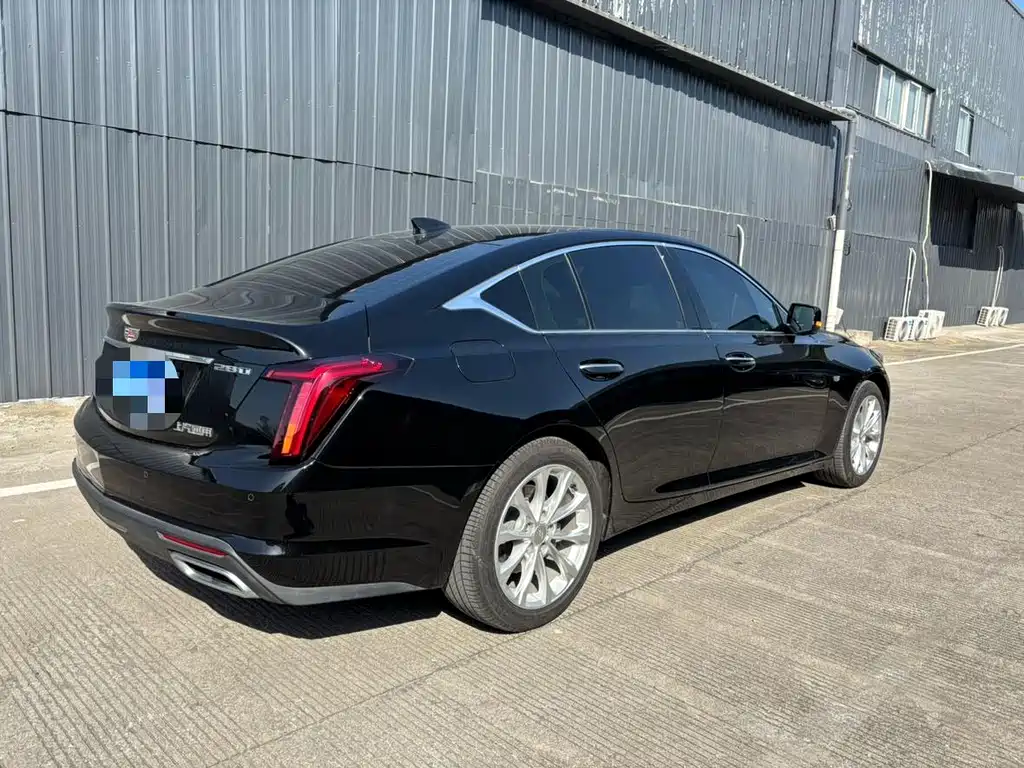 CADILLAC CT5
