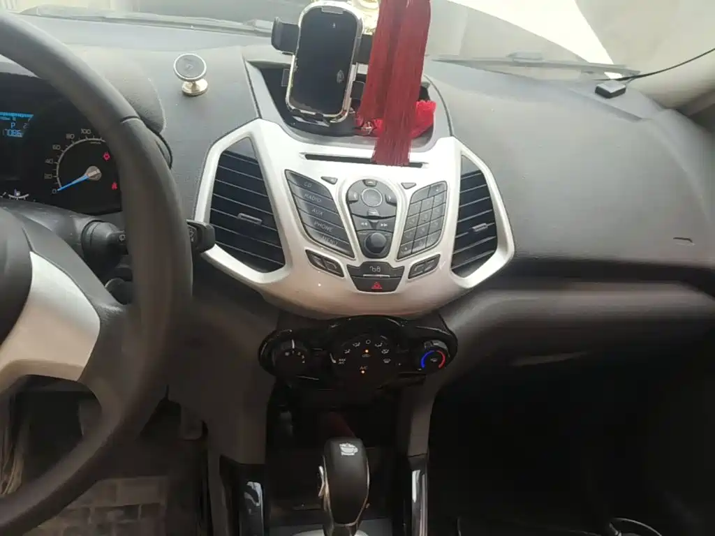 Ford Ecosport — миниатюра 13