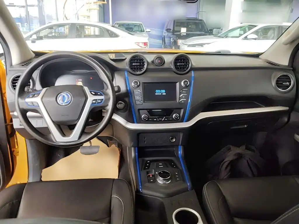 Dongfeng Rich 6 New Energy — миниатюра 10
