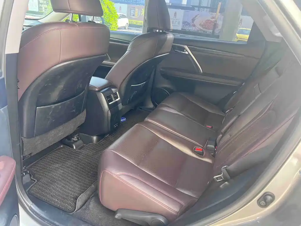 Lexus RX — миниатюра 7