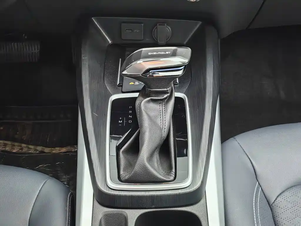 Chevrolet Monza — миниатюра 13