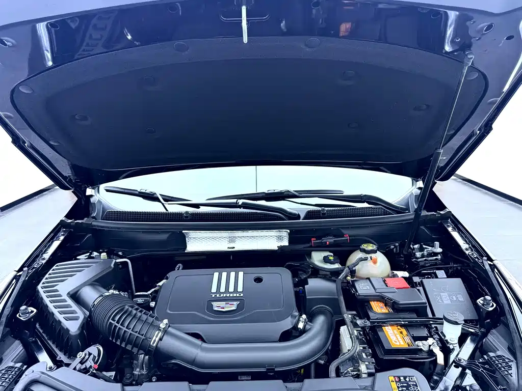 Cadillac XT5 — миниатюра 10