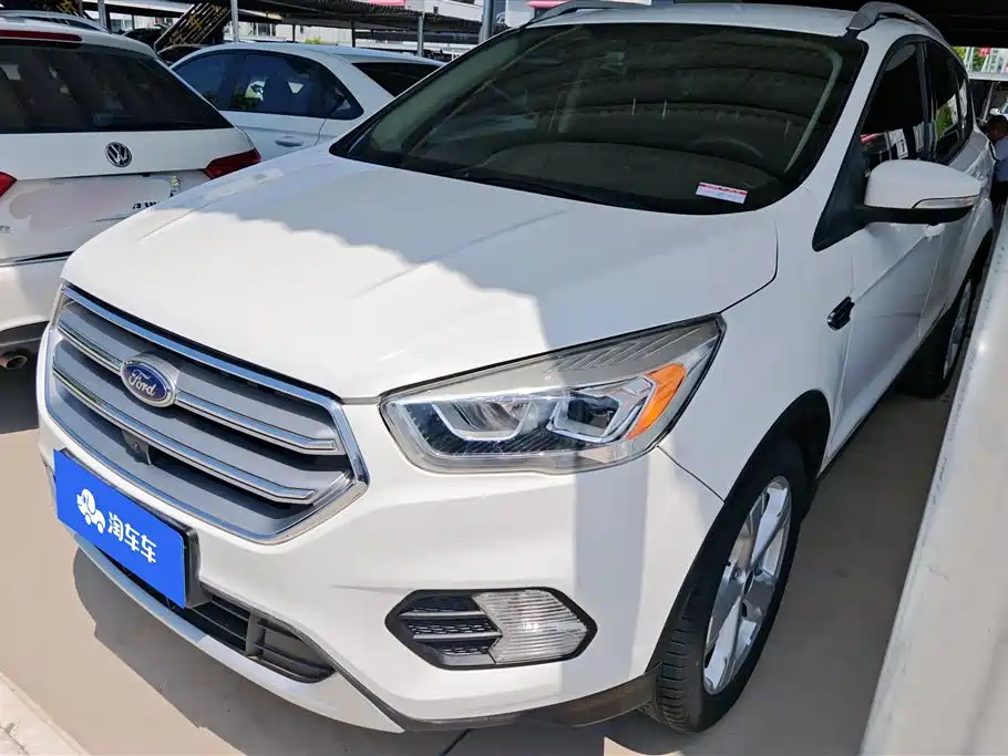 Ford Kuga 2016