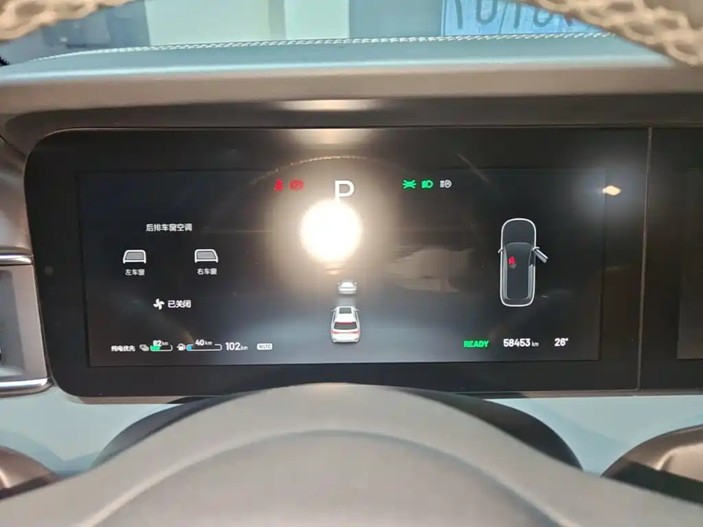 Li Auto Li ONE — миниатюра 12