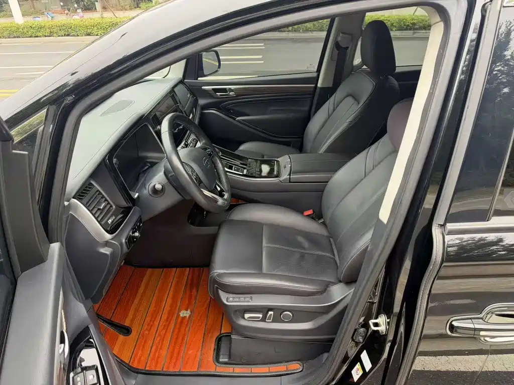 GAC Motor Trumpchi M8 — миниатюра 5
