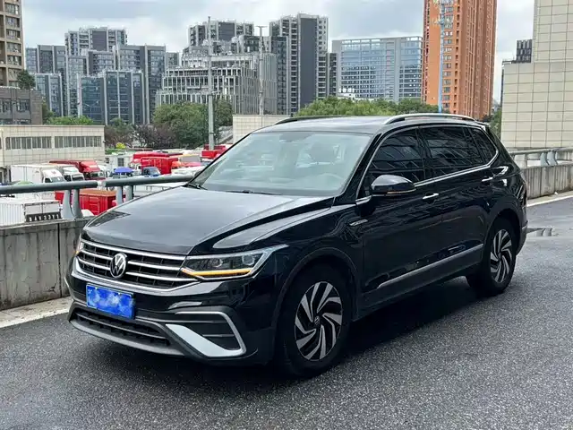 volkswagen tiguan-l