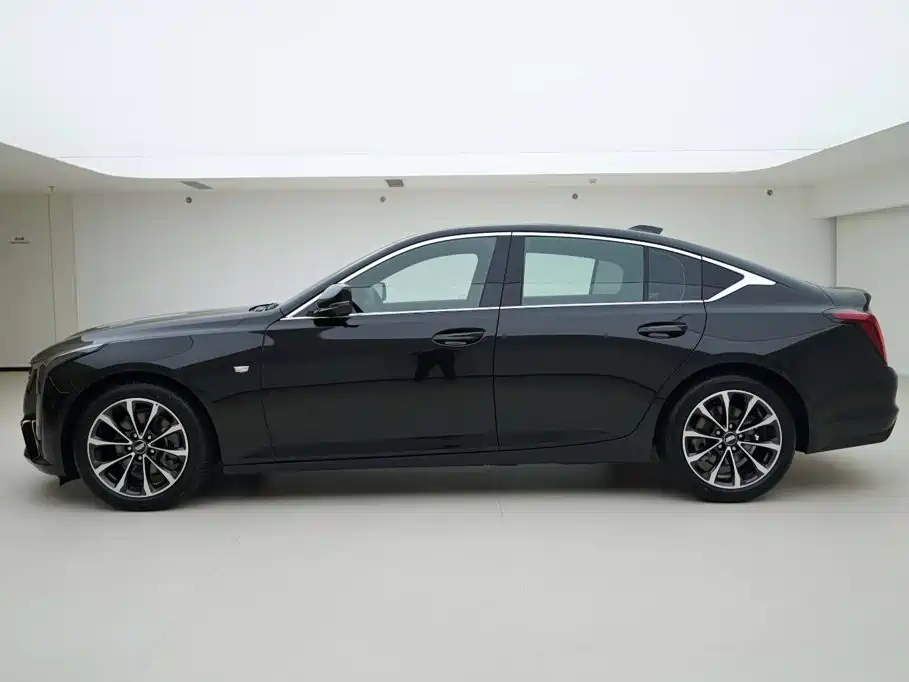 Cadillac CT5 — миниатюра 3