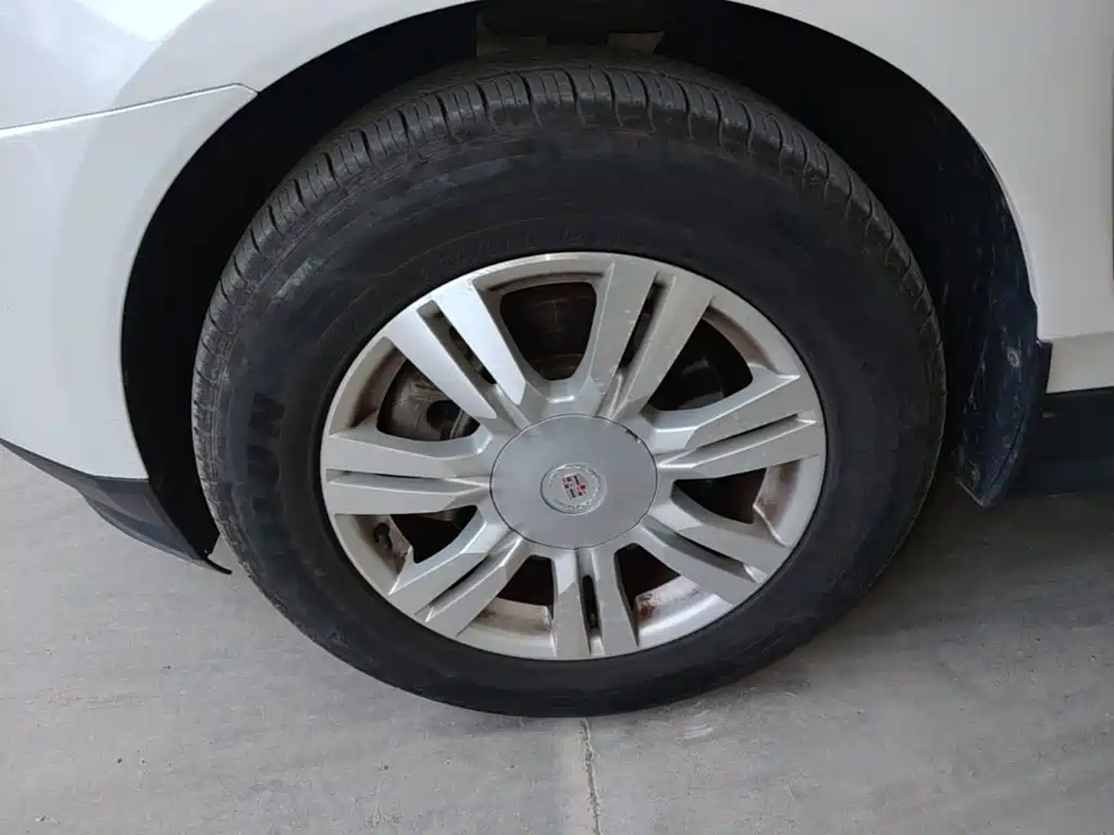 Cadillac SRX — миниатюра 23
