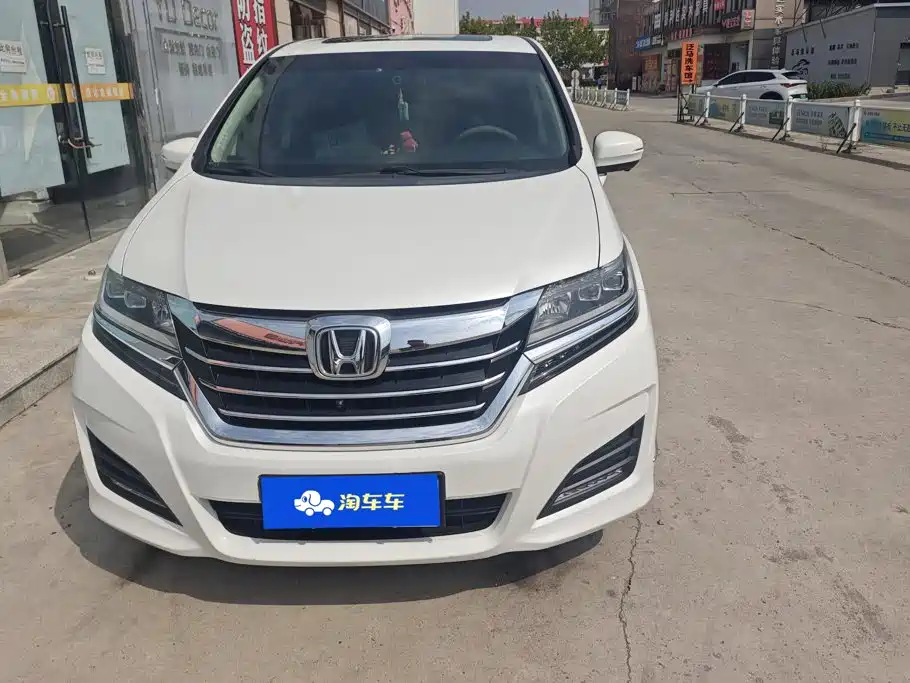 Honda Elysion — миниатюра 2