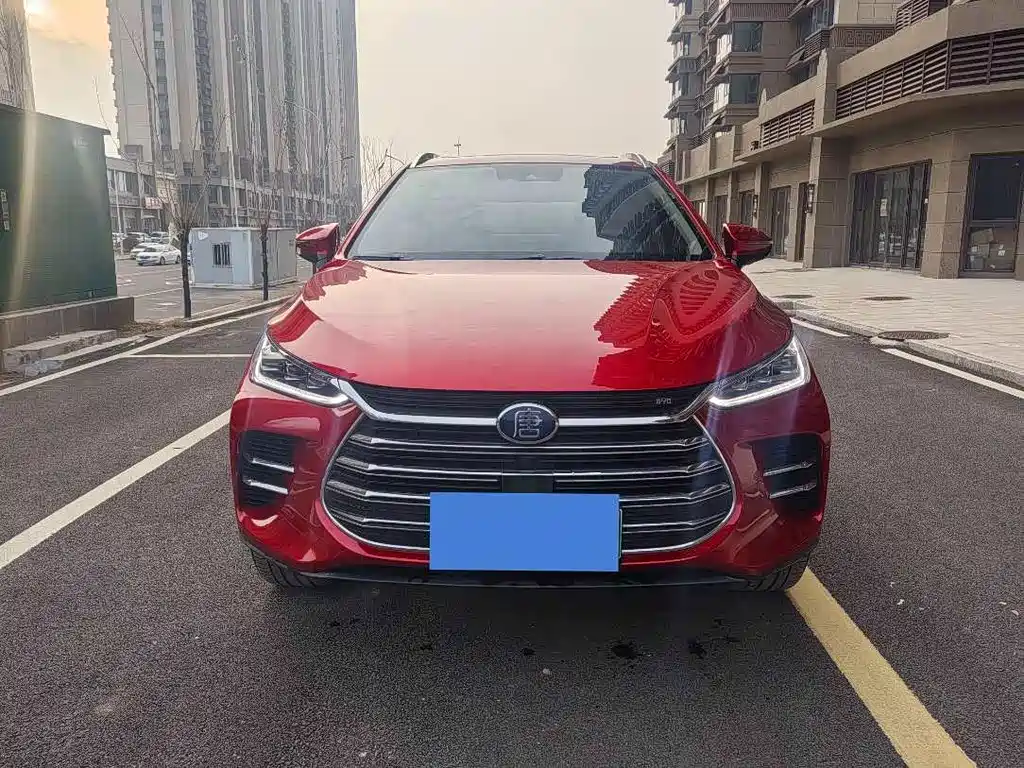 BYD Tang New Energy — миниатюра 2