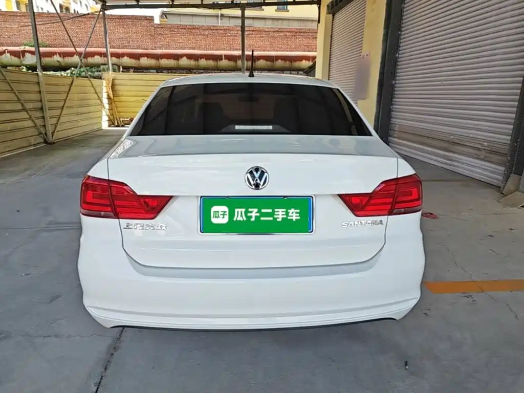 Volkswagen Santana — миниатюра 6