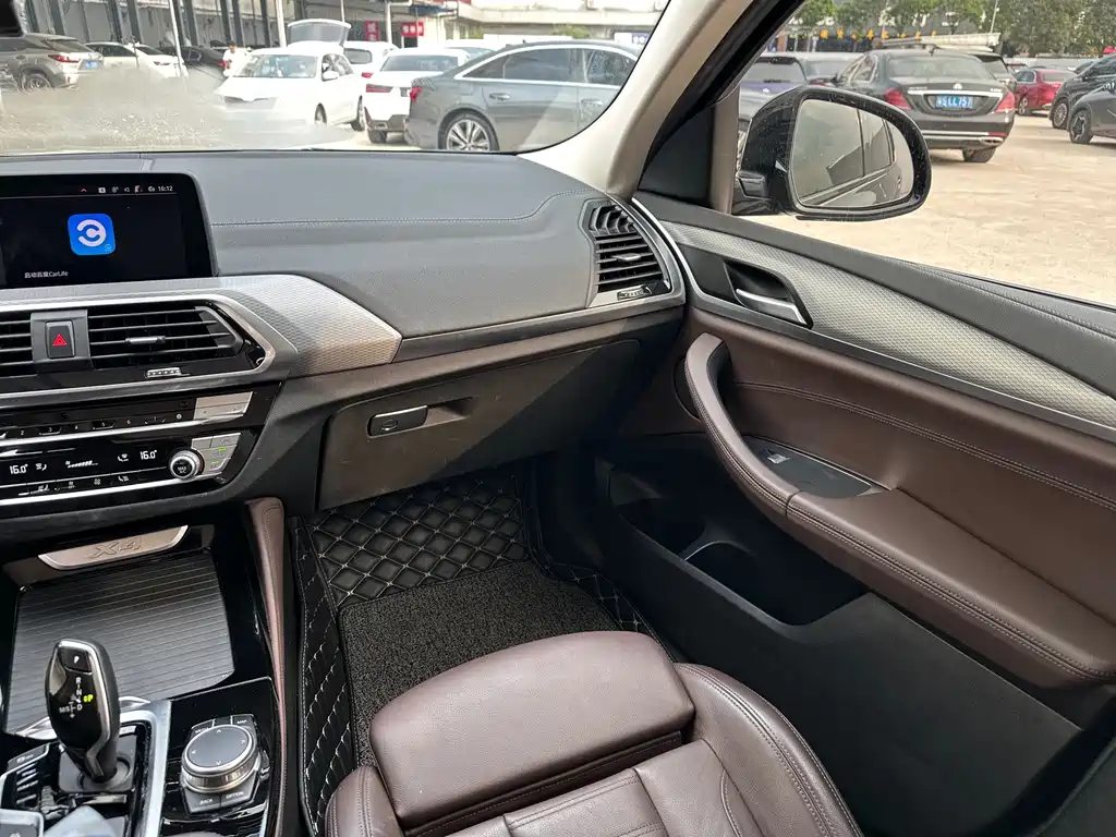 BMW X4 — миниатюра 14