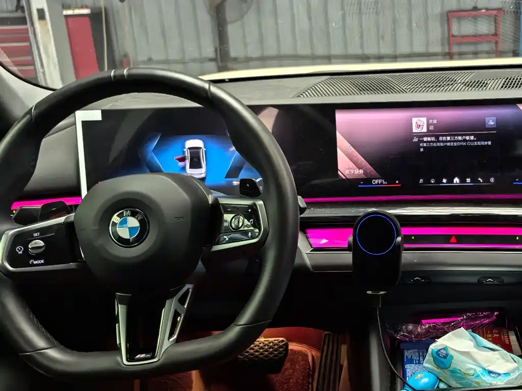 BMW 5 Series — миниатюра 8