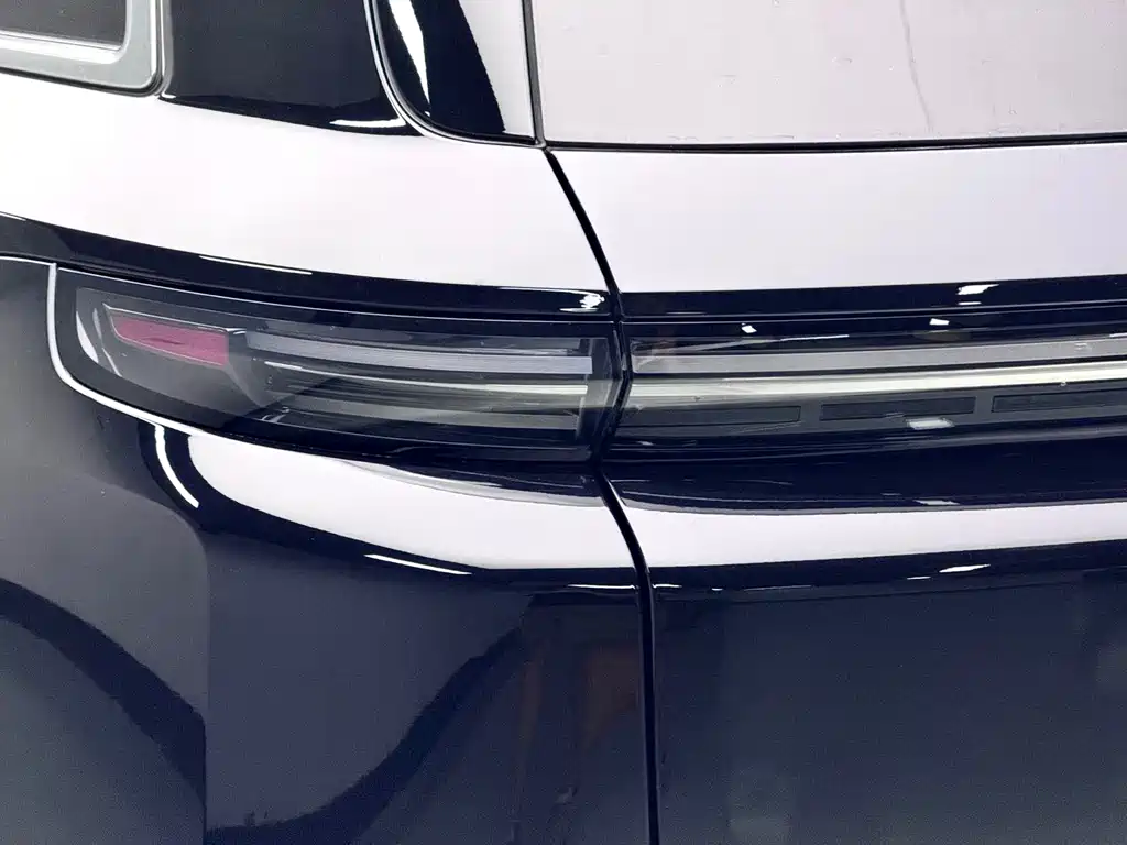 Li Auto Li L8 — миниатюра 19