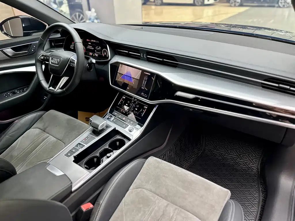 Audi A6L — миниатюра 5