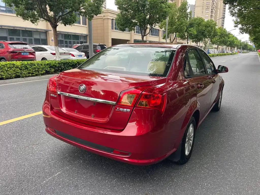 Buick Excelle — миниатюра 5