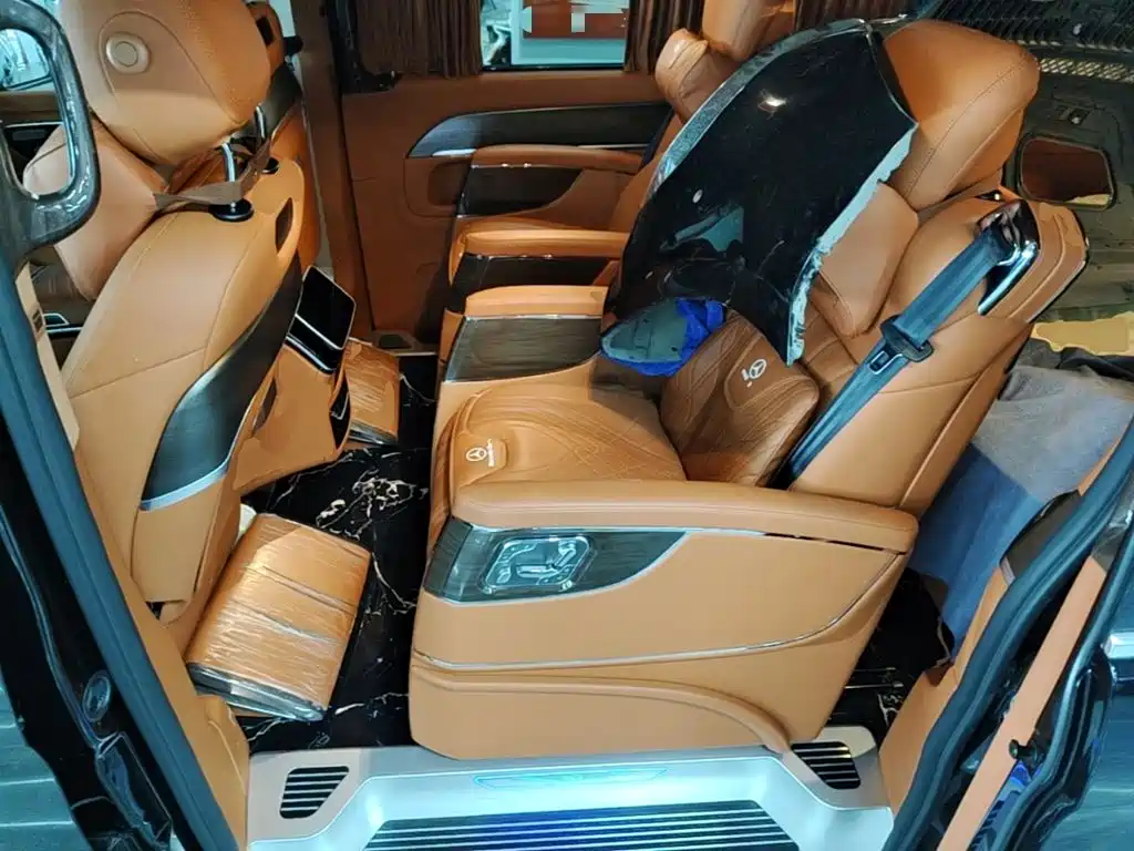 Mercedes-Benz Vito — миниатюра 17