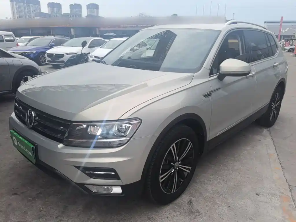 Volkswagen Tiguan L 2019