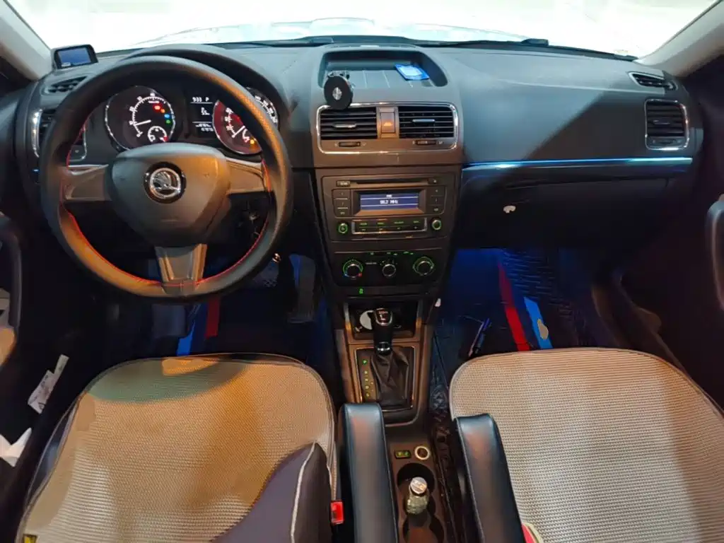 Skoda Yeti — миниатюра 10