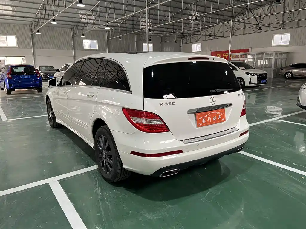Mercedes-Benz R-Class — миниатюра 9