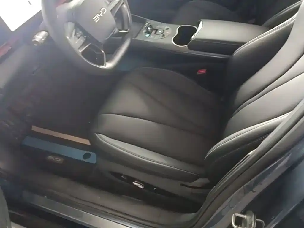 BYD Seal — миниатюра 11